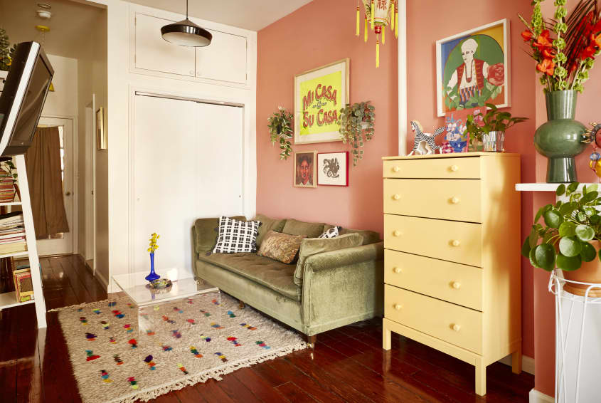 Amanda Holden Dumpster.Doggy. Brooklyn Apartment Photos Apartment Therapy